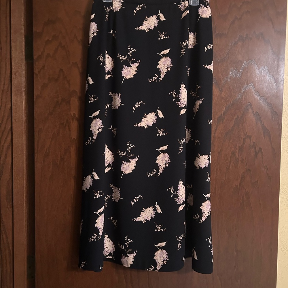 Liz Claiborne Black and Pink Floral A-Line Skirt